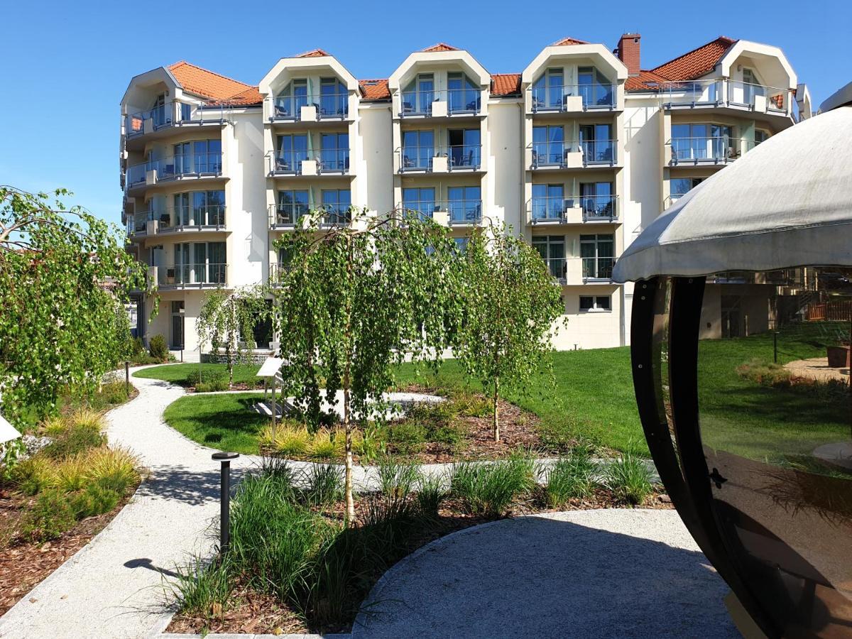 Hotel White Krynica Morska Exterior foto